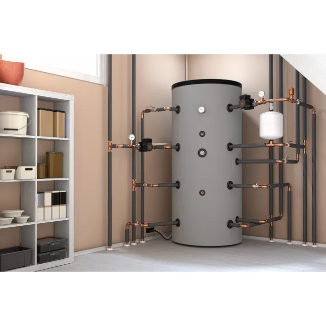Pufferspeicher mit 1 Wärmetauscher mit fester Isolierung und 11/2 Aufnahme 200 Liter Pufferspeicher mit 1 Wärmetauscher BCS 200